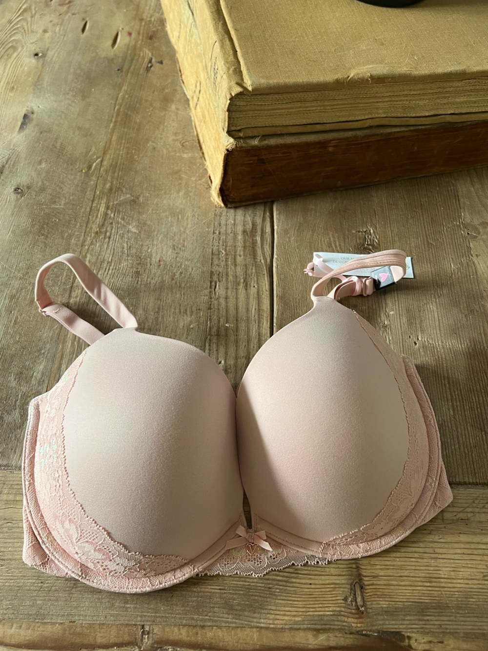 Victoria's Secret Light Pink Padded Push-Up Bra